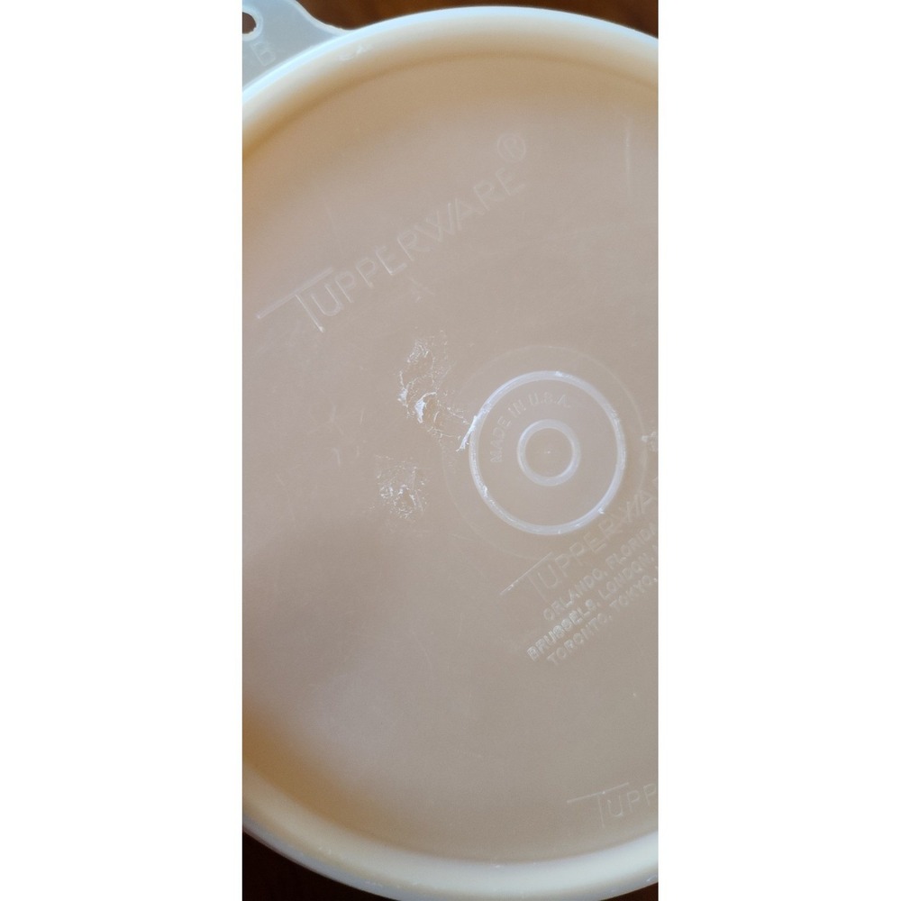 Tupperware Storage Containers - Picture 12 of 12